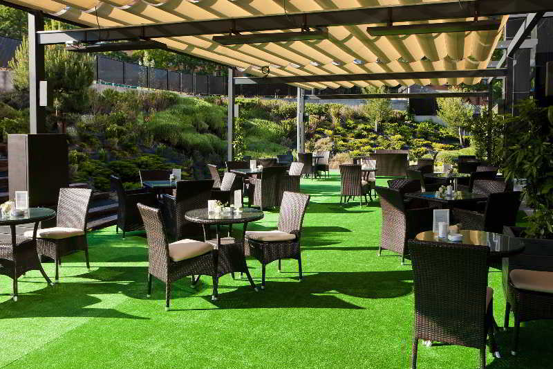 Nh Madrid Ribera Del Manzanares Hotel Restaurant photo